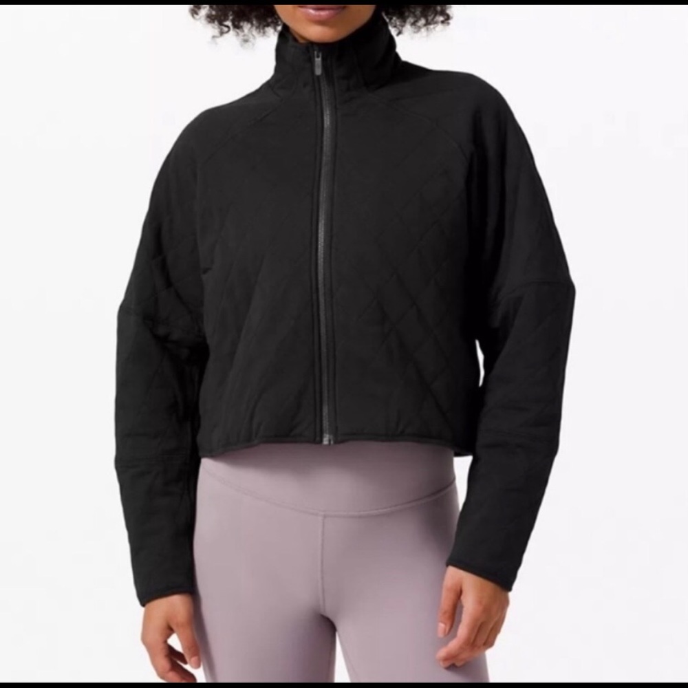 NWT Lululemon Quilted Calm Jacket. Black size 4
